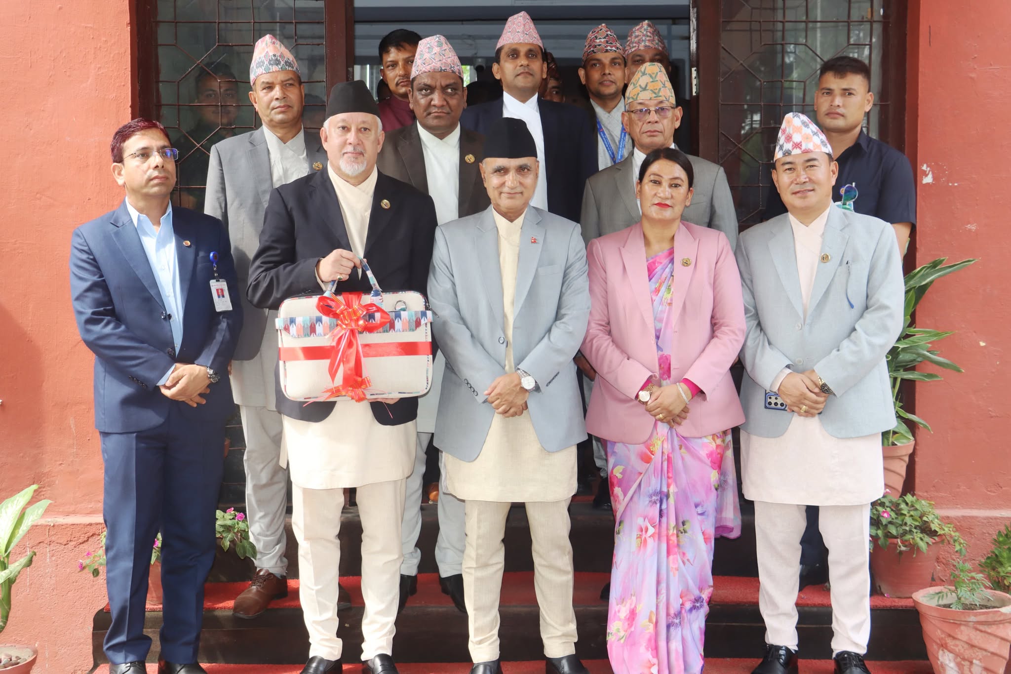 कर्णालीमा अझै बजेट भाषणको टुंगो लागेन