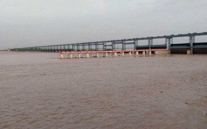 सप्तकोशीमा पानीको बहाव बढ्दै, उदयपुरको बेलका क्षेत्र डुबानको उच्च जोखिम